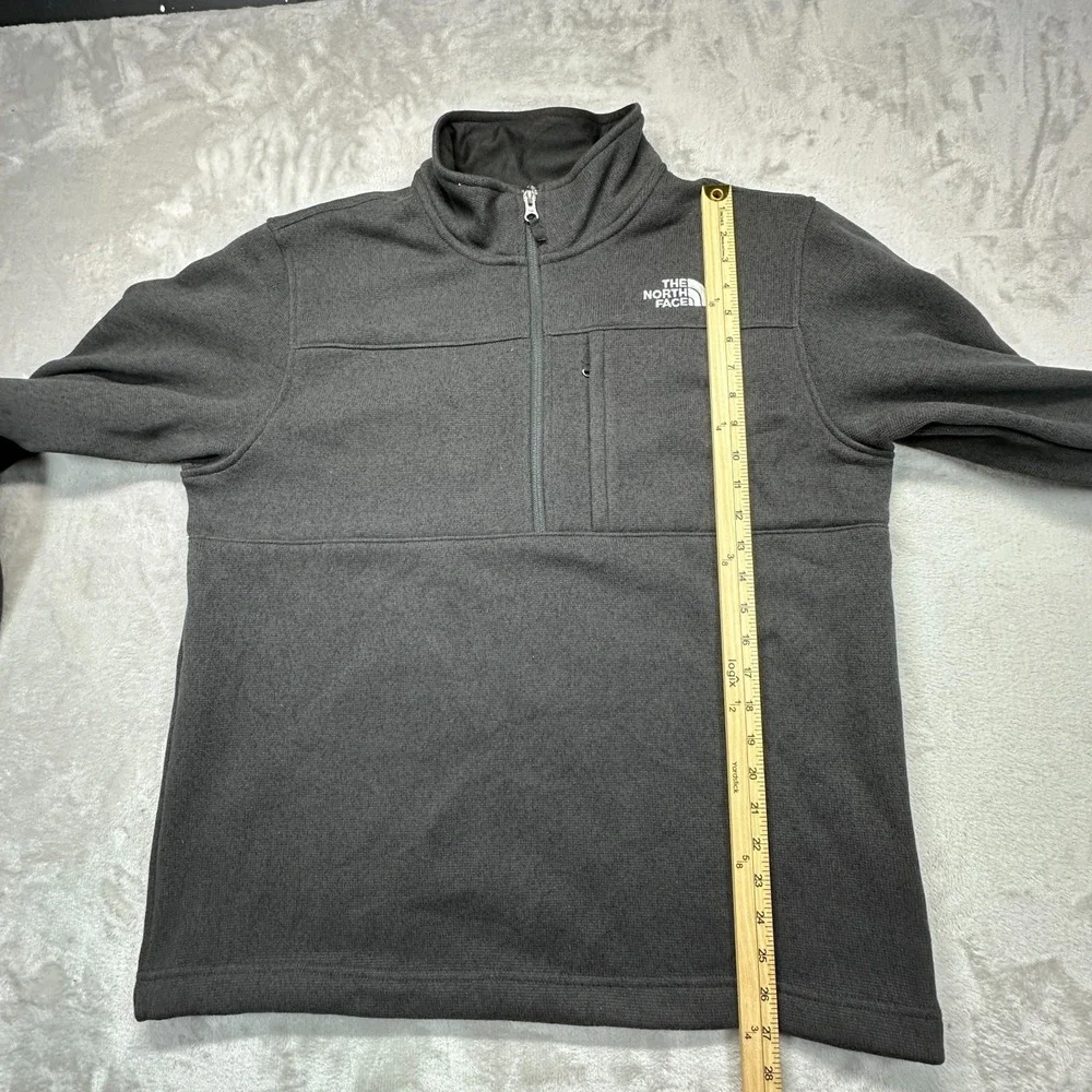 The North Face Mens Large Gray Fleece Lined Outdoor Hiking 1/2 Zip Sweater